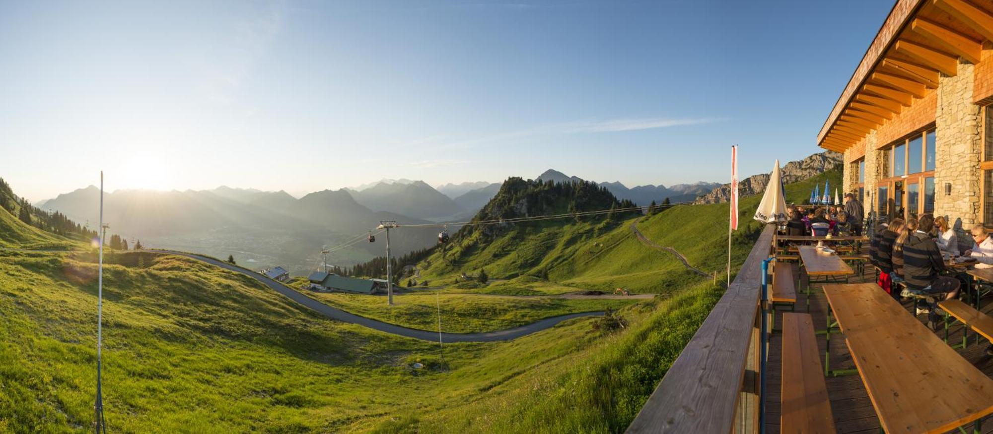 Hotel Krone Tirol 로이테 외부 사진
