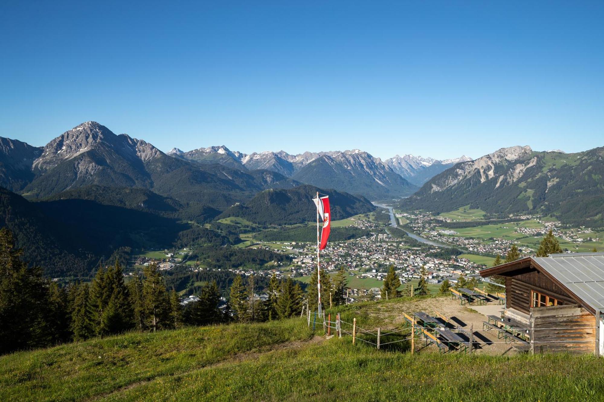 Hotel Krone Tirol 로이테 외부 사진